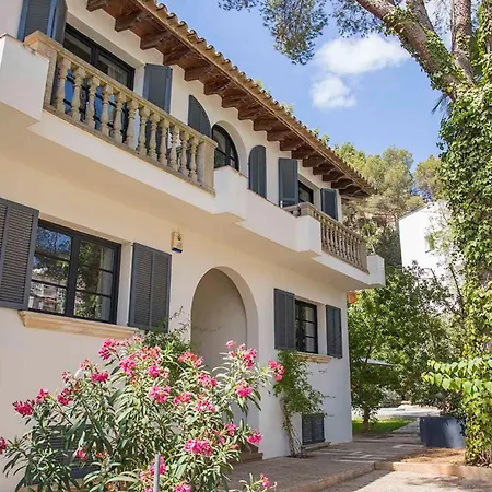 Margarita Villa